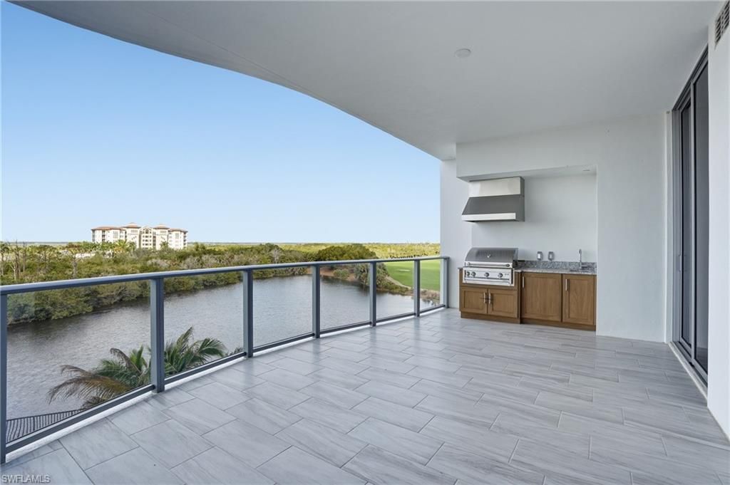 4810 Pelican Colony, Unit 404, Bonita Springs, FL 34134 Photo