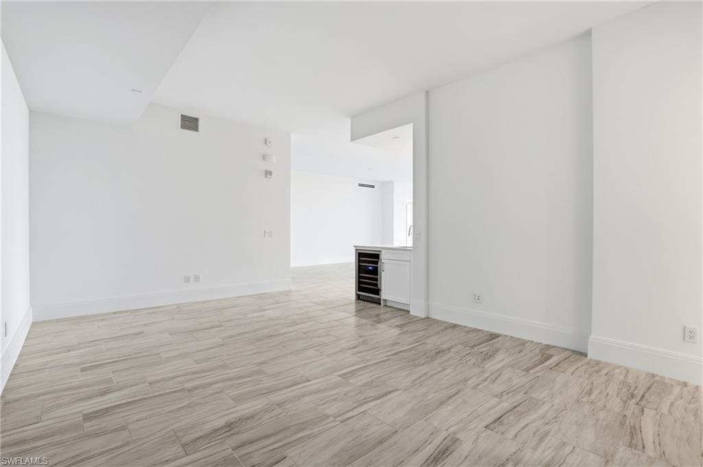 4810 Pelican Colony, Unit 404, Bonita Springs, FL 34134 Photo