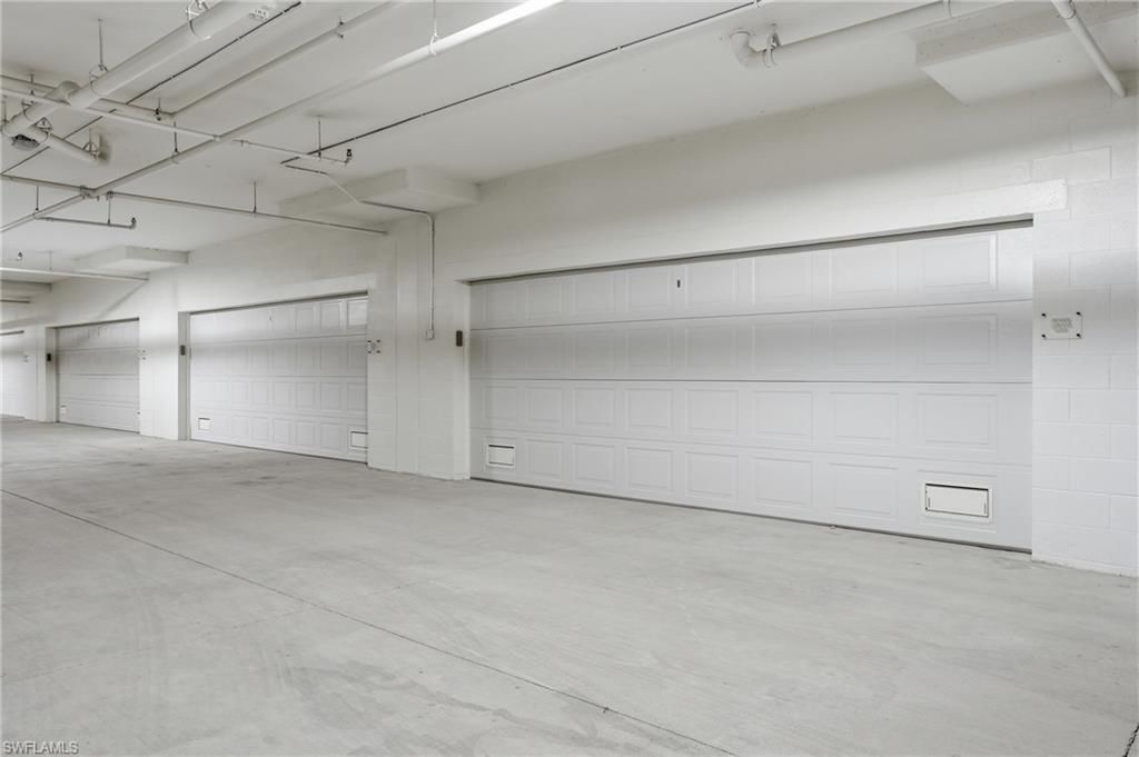 4810 Pelican Colony, Unit 404, Bonita Springs, FL 34134 Photo