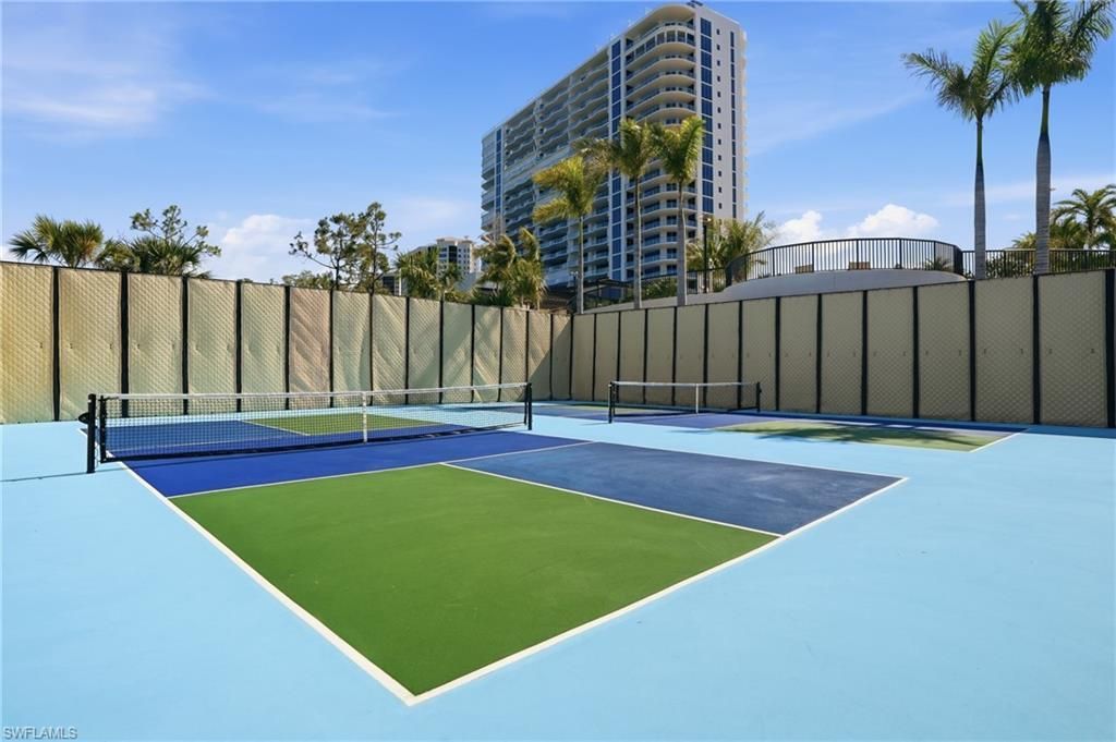 4810 Pelican Colony, Unit 404, Bonita Springs, FL 34134 Photo