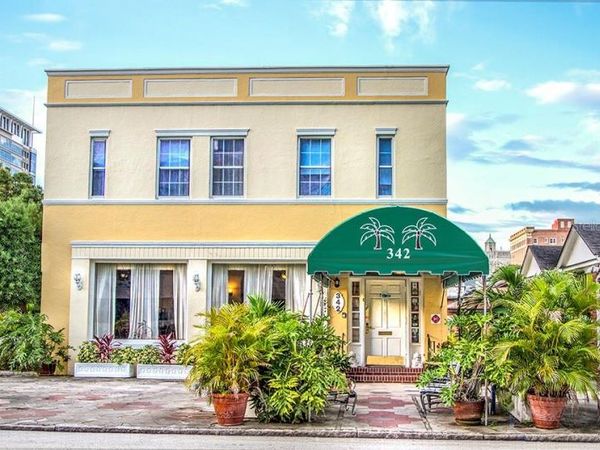 ST PETERSBURG, FL 33701