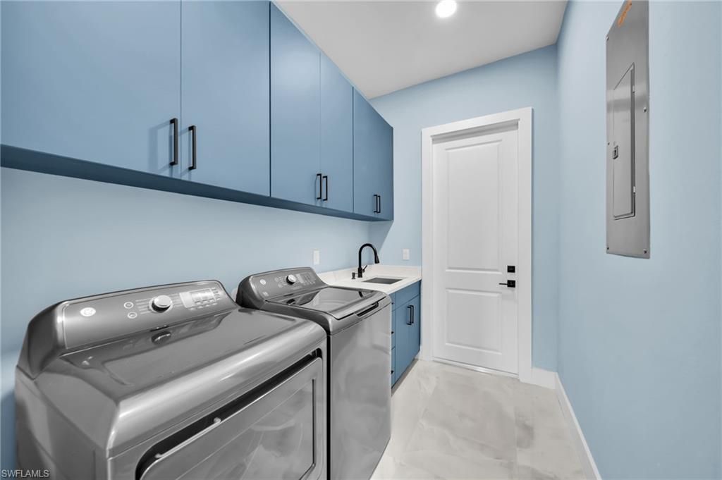 411 NE 25th St , Cape Coral, FL 33909 Photo