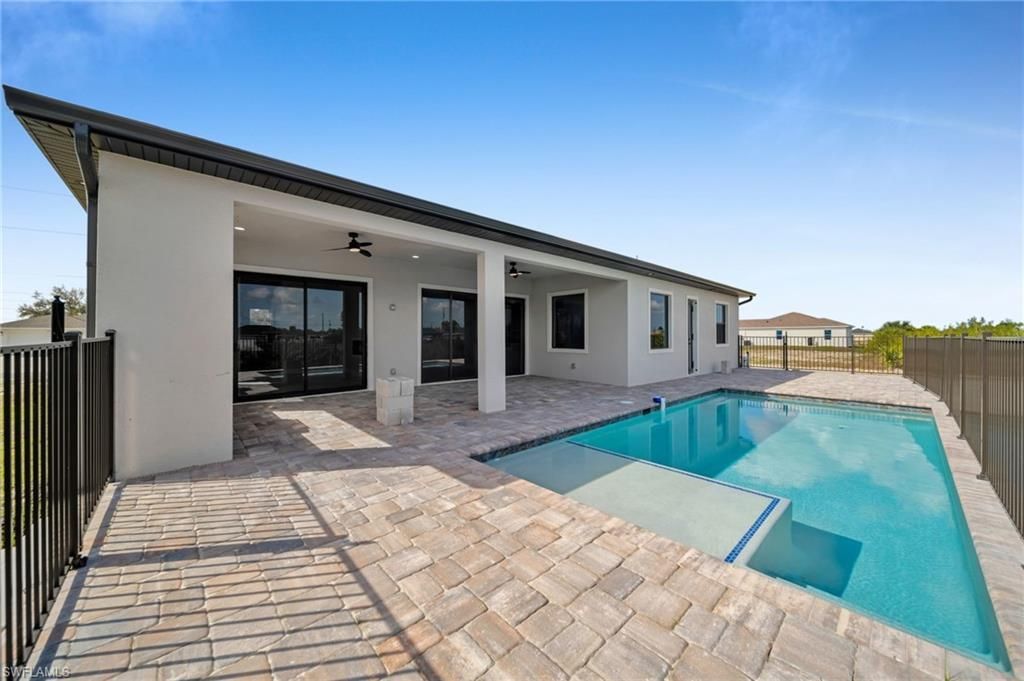 411 NE 25th St , Cape Coral, FL 33909 Photo