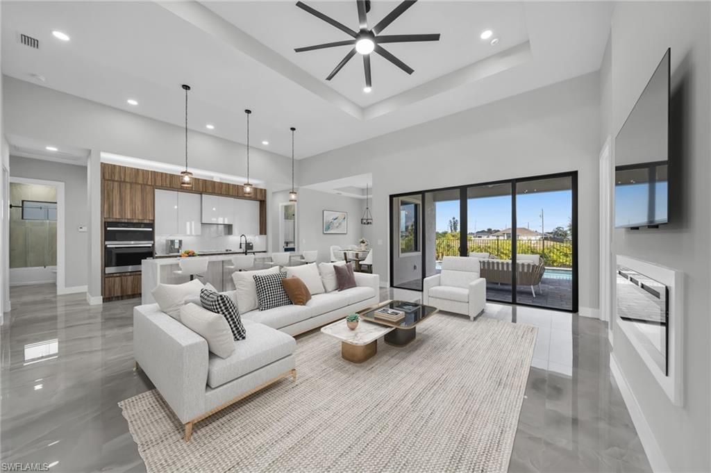 411 NE 25th St , Cape Coral, FL 33909 Photo