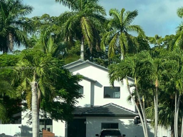 10106 SW 146th Pl , Miami, FL 33186