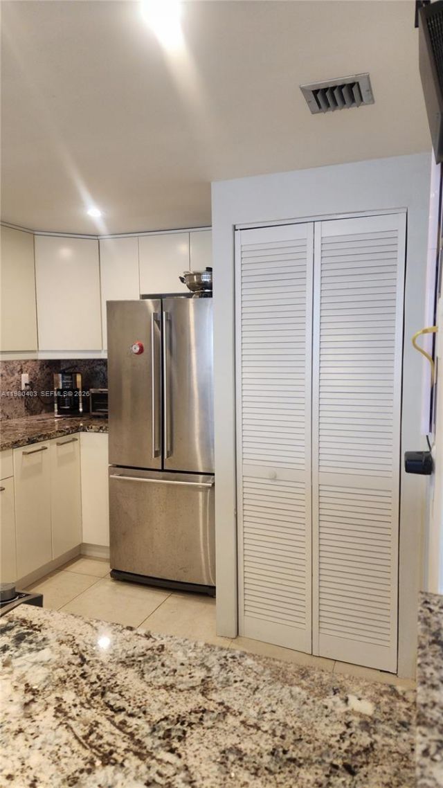 1901 Brickell Ave, Unit B1407, Miami, FL 33129 Photo