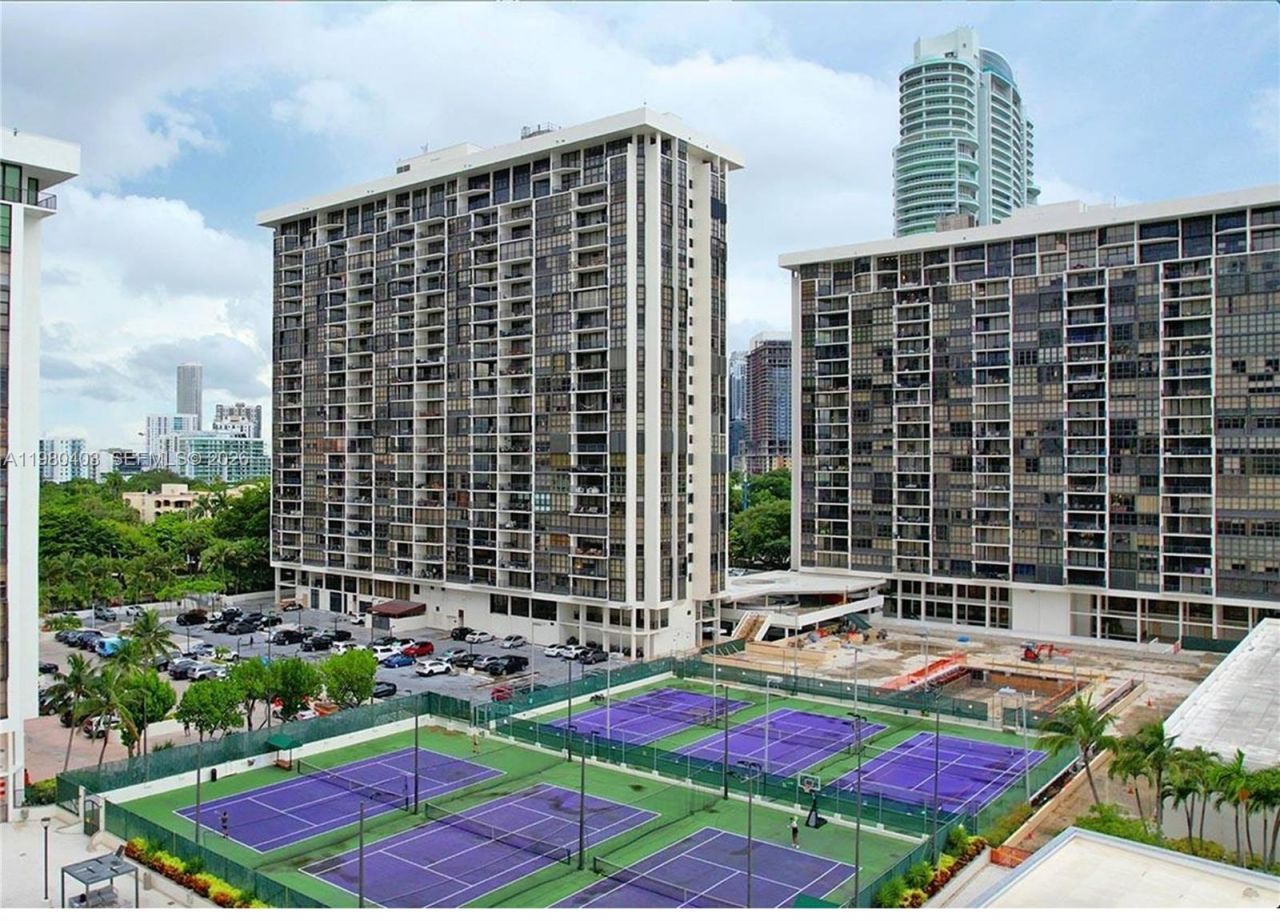 1901 Brickell Ave, Unit B1407, Miami, FL 33129 Photo