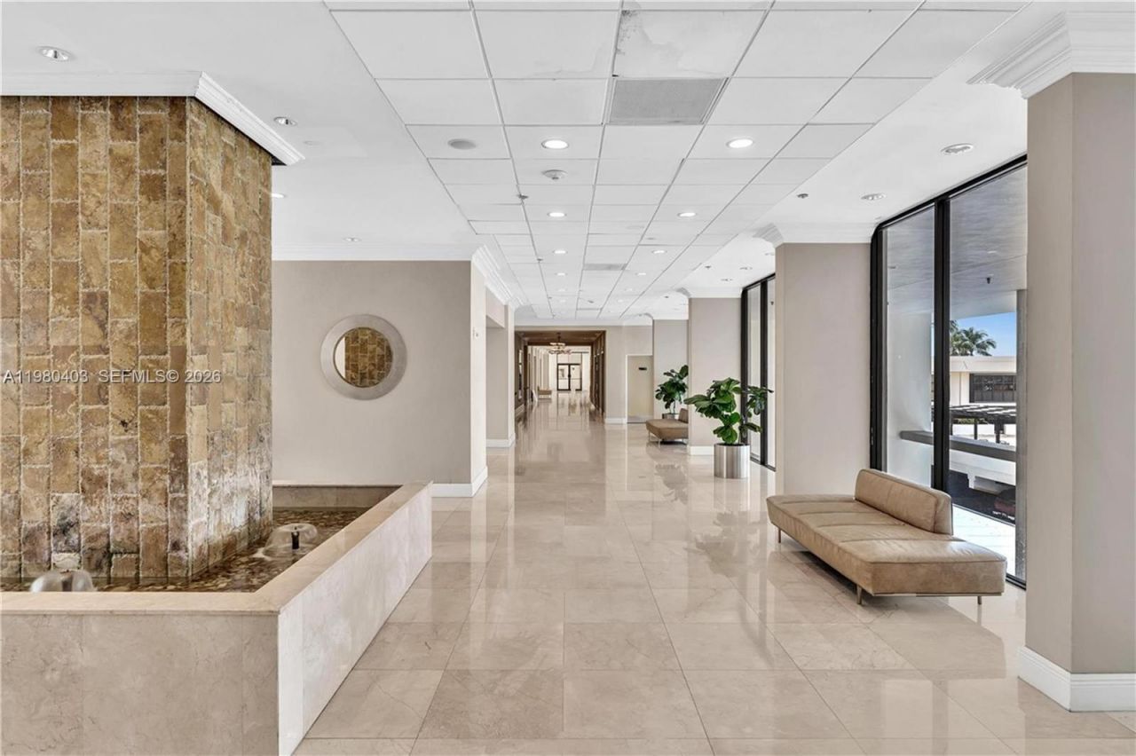 1901 Brickell Ave, Unit B1407, Miami, FL 33129 Photo