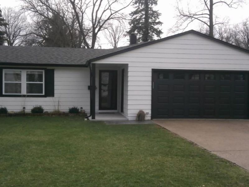 323 Portland Drive, Huron, OH 44839 Photo 1