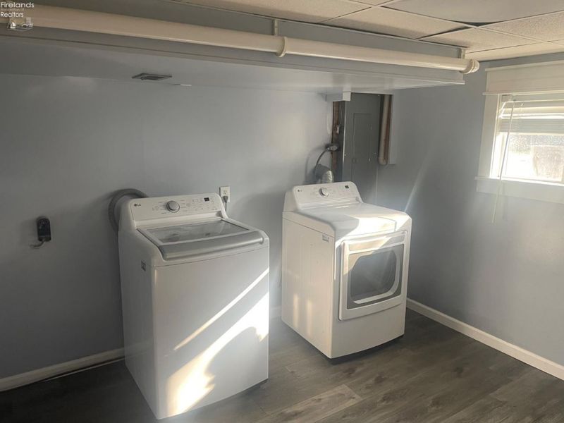 323 Portland Drive, Huron, OH 44839 Photo 24