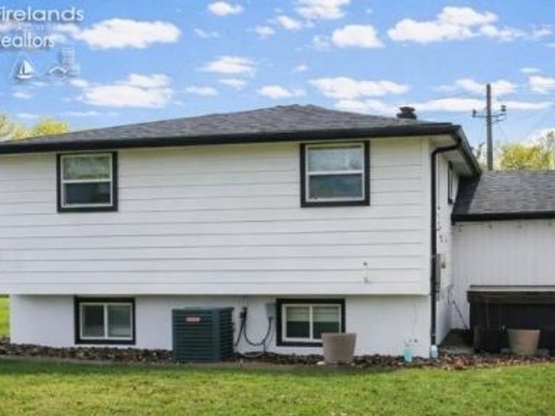 323 Portland Drive, Huron, OH 44839 Photo 24