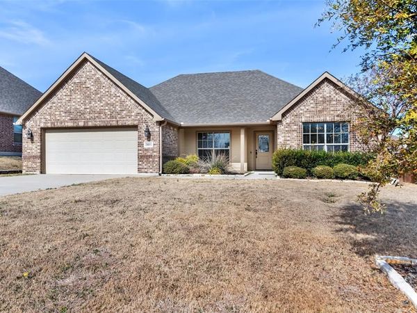 2601 W Center Street , Sherman, TX 75092