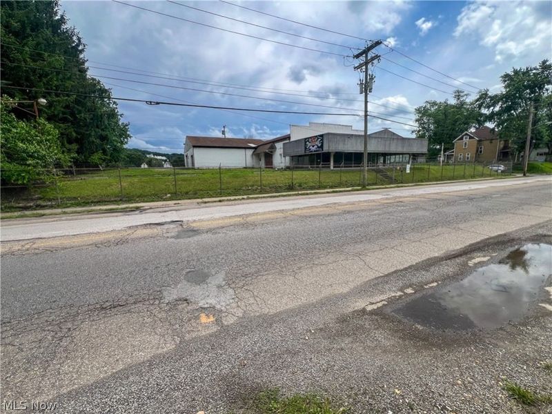 1340 Pennsylvania Avenue, East Liverpool, OH 43920 Photo 3