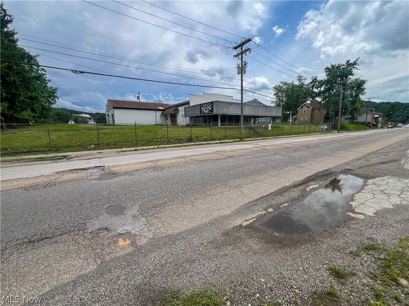 1340 Pennsylvania Avenue, East Liverpool, OH 43920 Photo 4