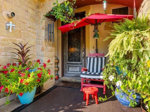 335 Lombardia DR, Unit 19E, Austin, TX 78734