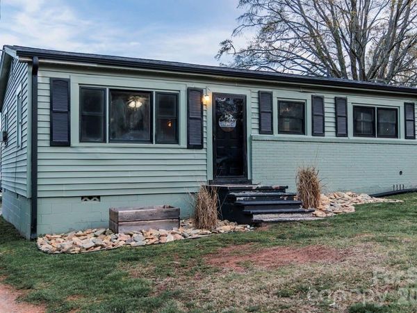 119 Collins Avenue, Forest City, NC 28043