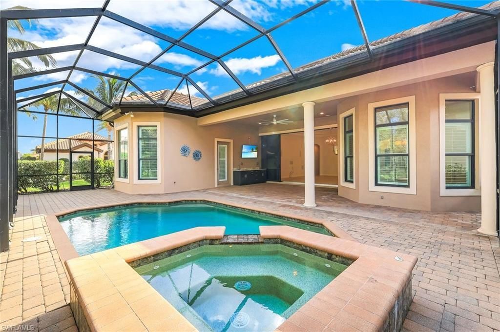 6419 Vivaldi Ct, Naples, FL 34113 Photo