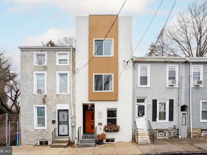 173 W Price Street, Philadelphia, PA 19144 Main Photo