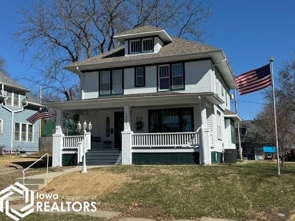 1007 Central Avenue, Bedford, IA 50833