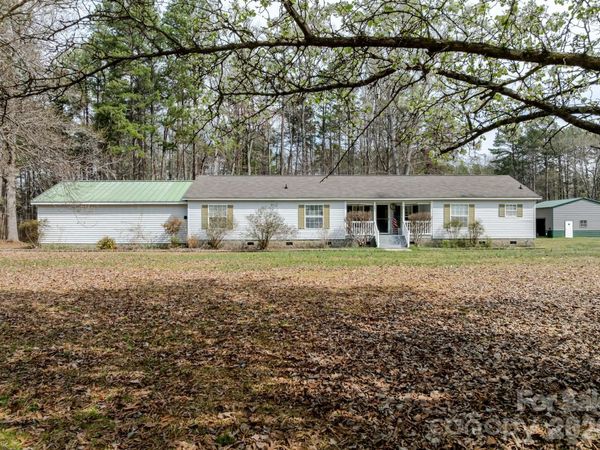 410 Geneva Drive, Rockwell, NC 28138
