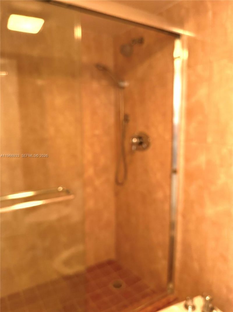 210 174th St , Unit 2411, Sunny Isles Beach, FL 33160 Photo