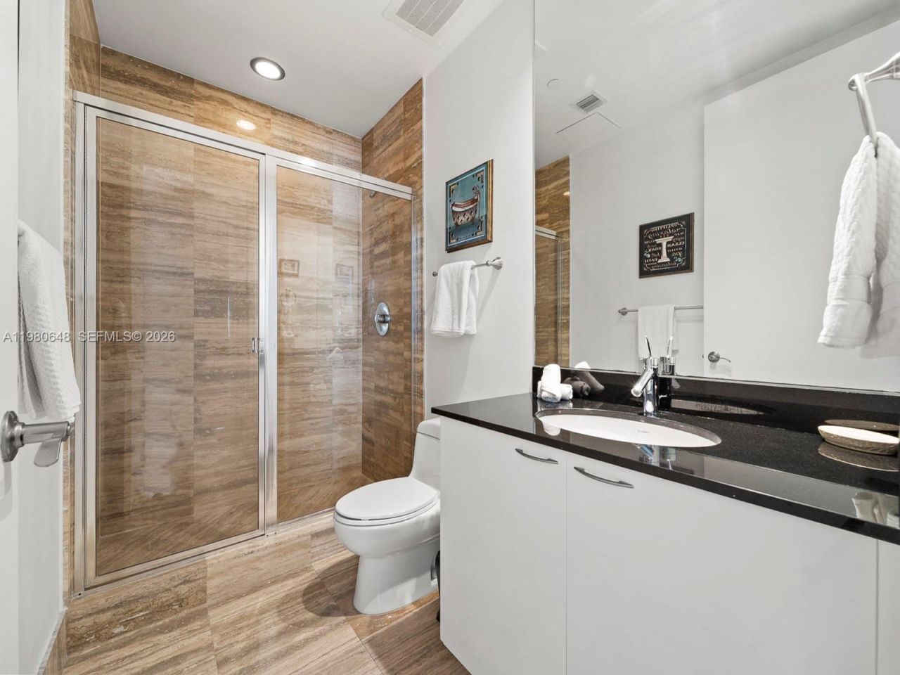 15901 Collins Ave , Unit 405, Sunny Isles Beach, FL 33160 Photo