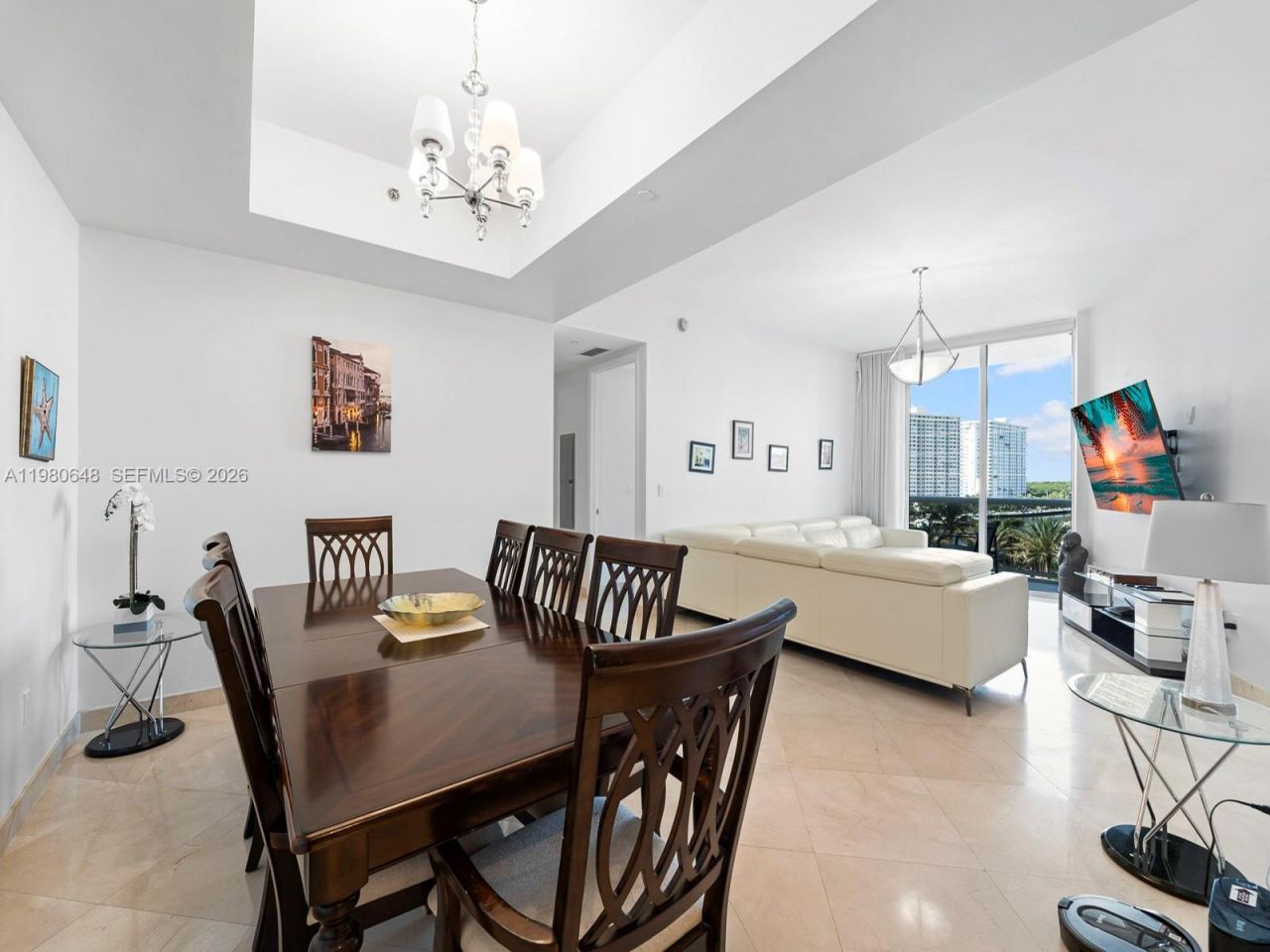 15901 Collins Ave , Unit 405, Sunny Isles Beach, FL 33160 Photo