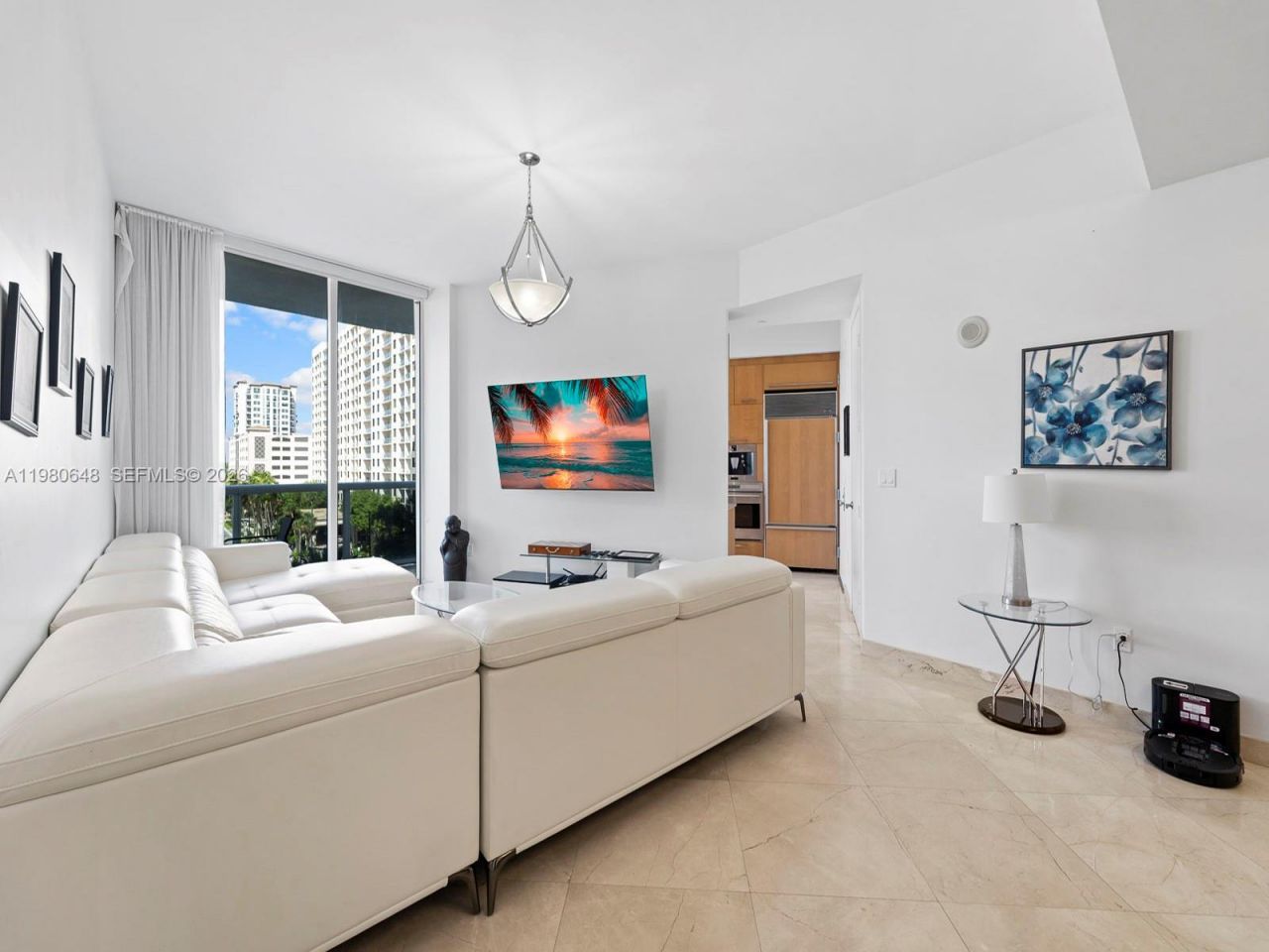 15901 Collins Ave , Unit 405, Sunny Isles Beach, FL 33160 Photo