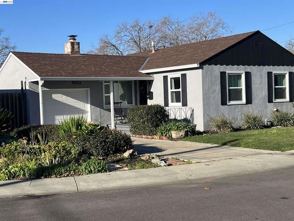 16129 Via Pinale, San Lorenzo, CA 94580