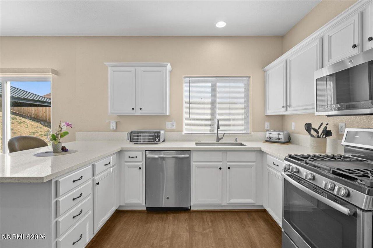 5040 Hitch Road, Reno, NV 89506 Photo