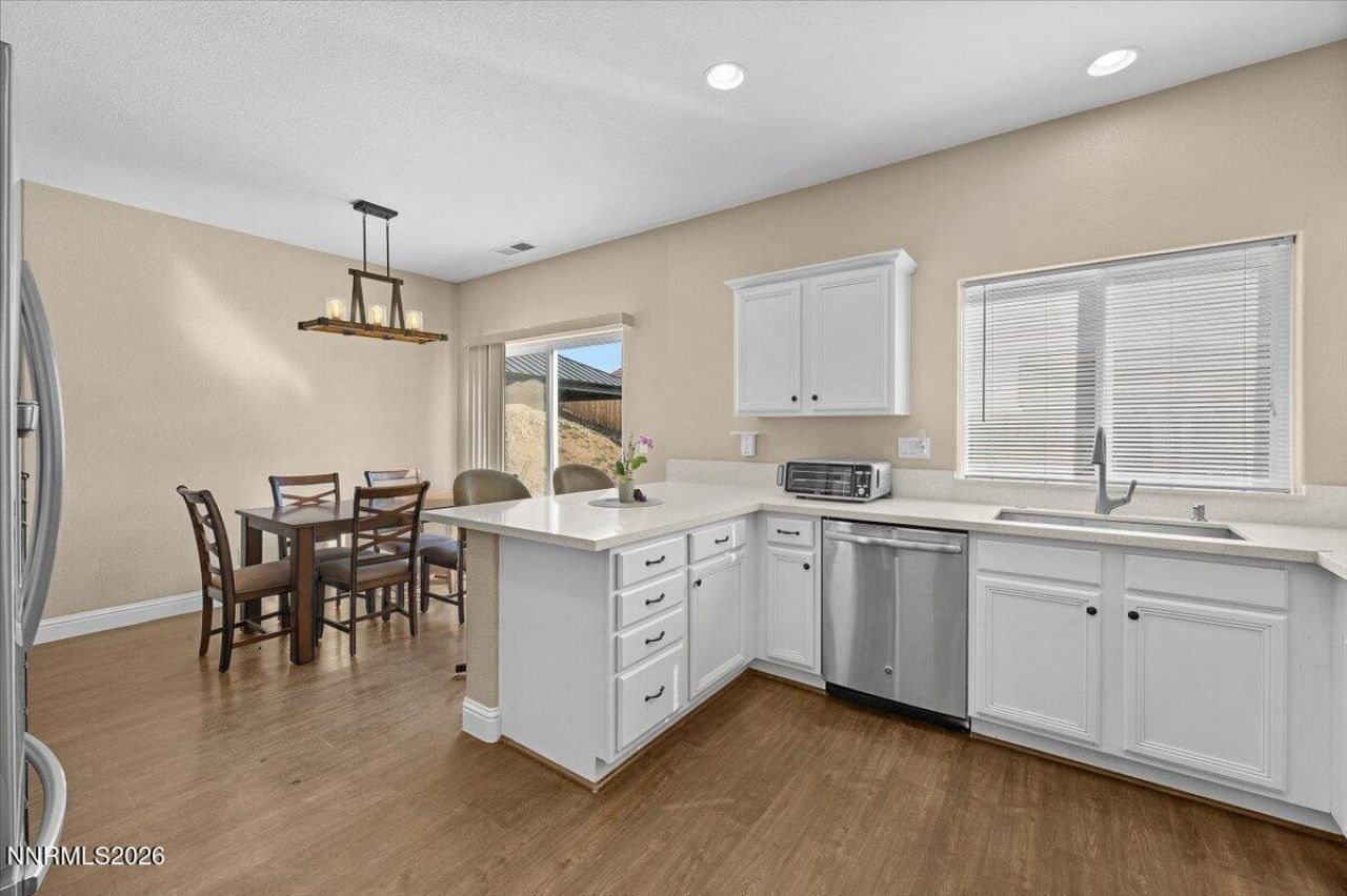 5040 Hitch Road, Reno, NV 89506 Photo