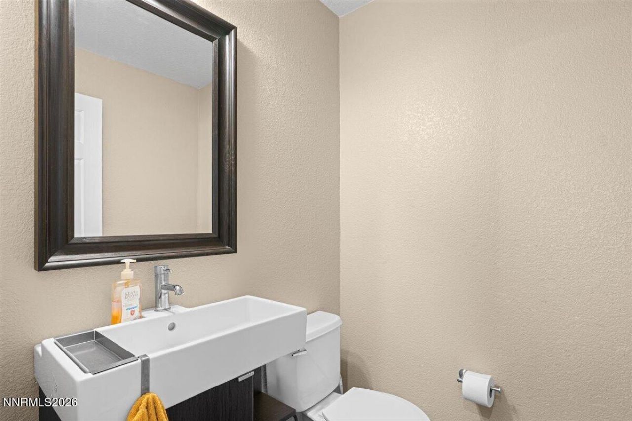 5040 Hitch Road, Reno, NV 89506 Photo