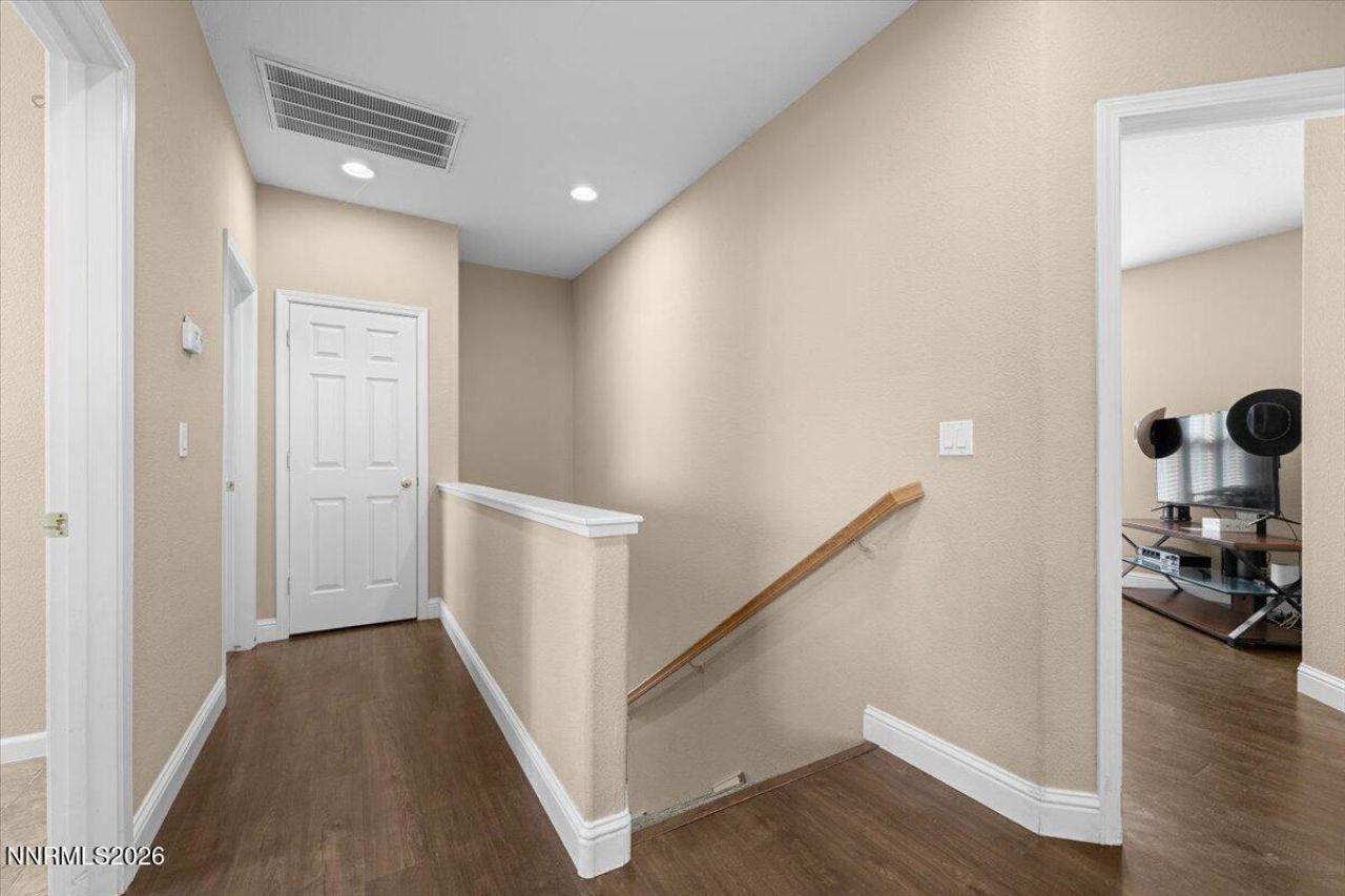 5040 Hitch Road, Reno, NV 89506 Photo