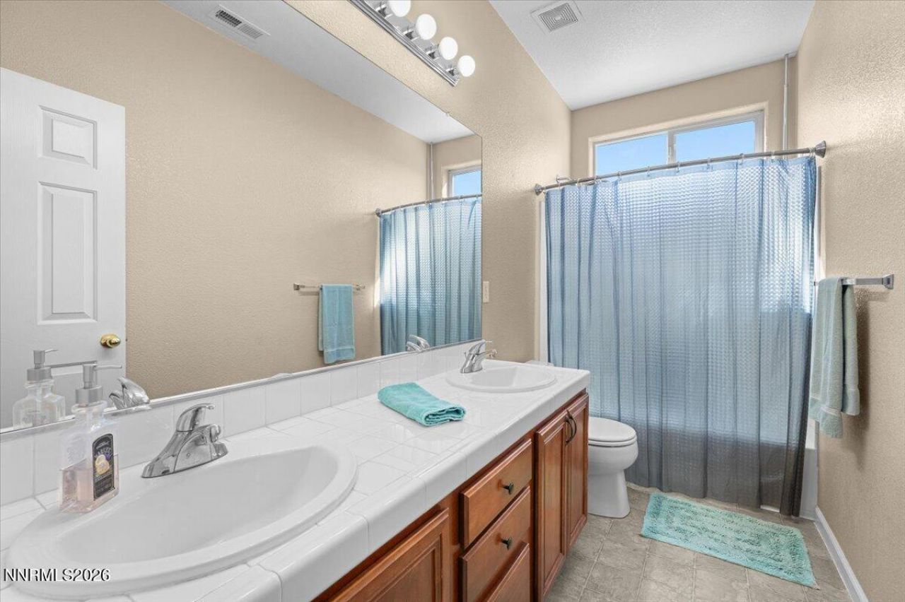 5040 Hitch Road, Reno, NV 89506 Photo