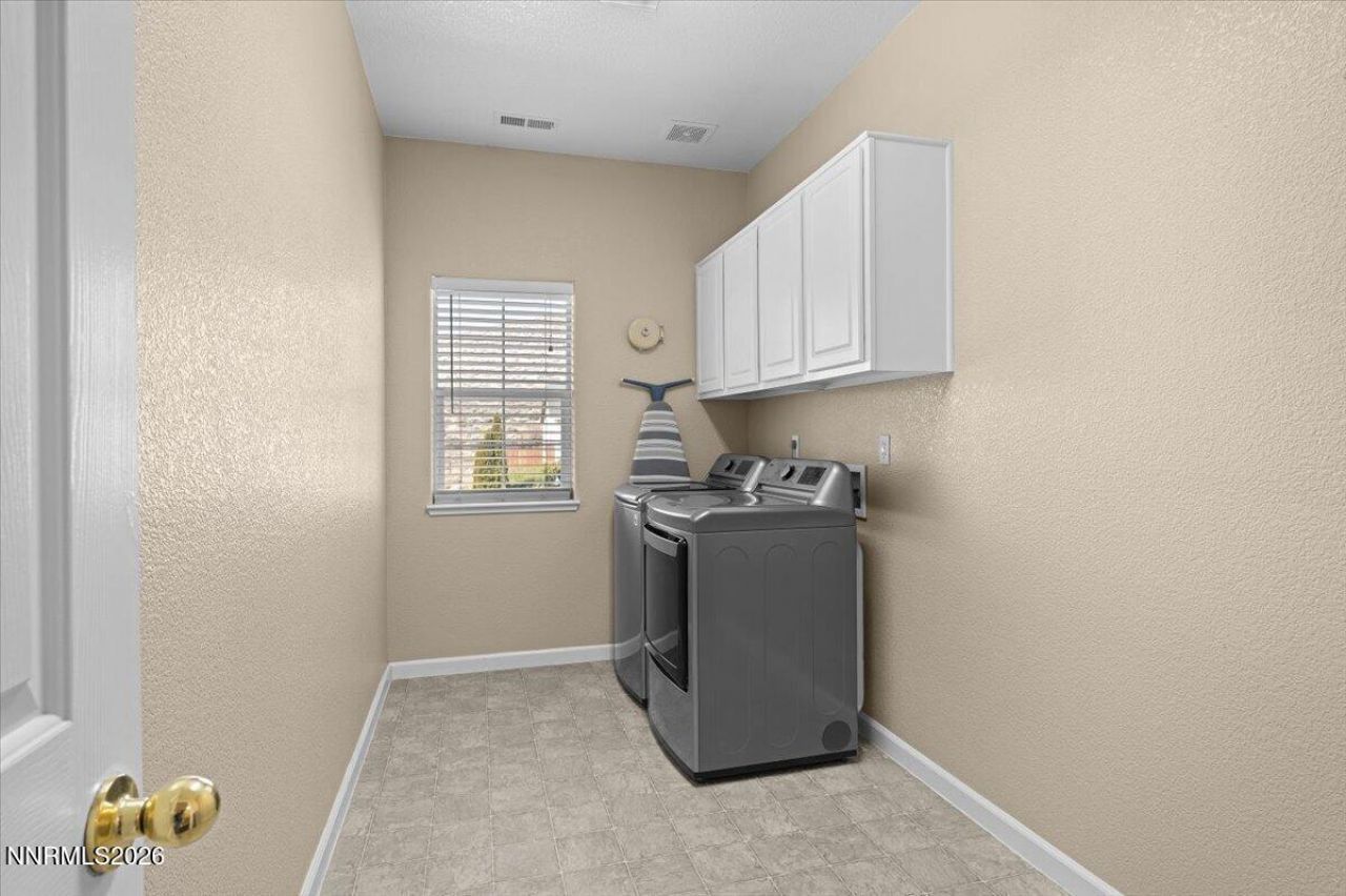 5040 Hitch Road, Reno, NV 89506 Photo