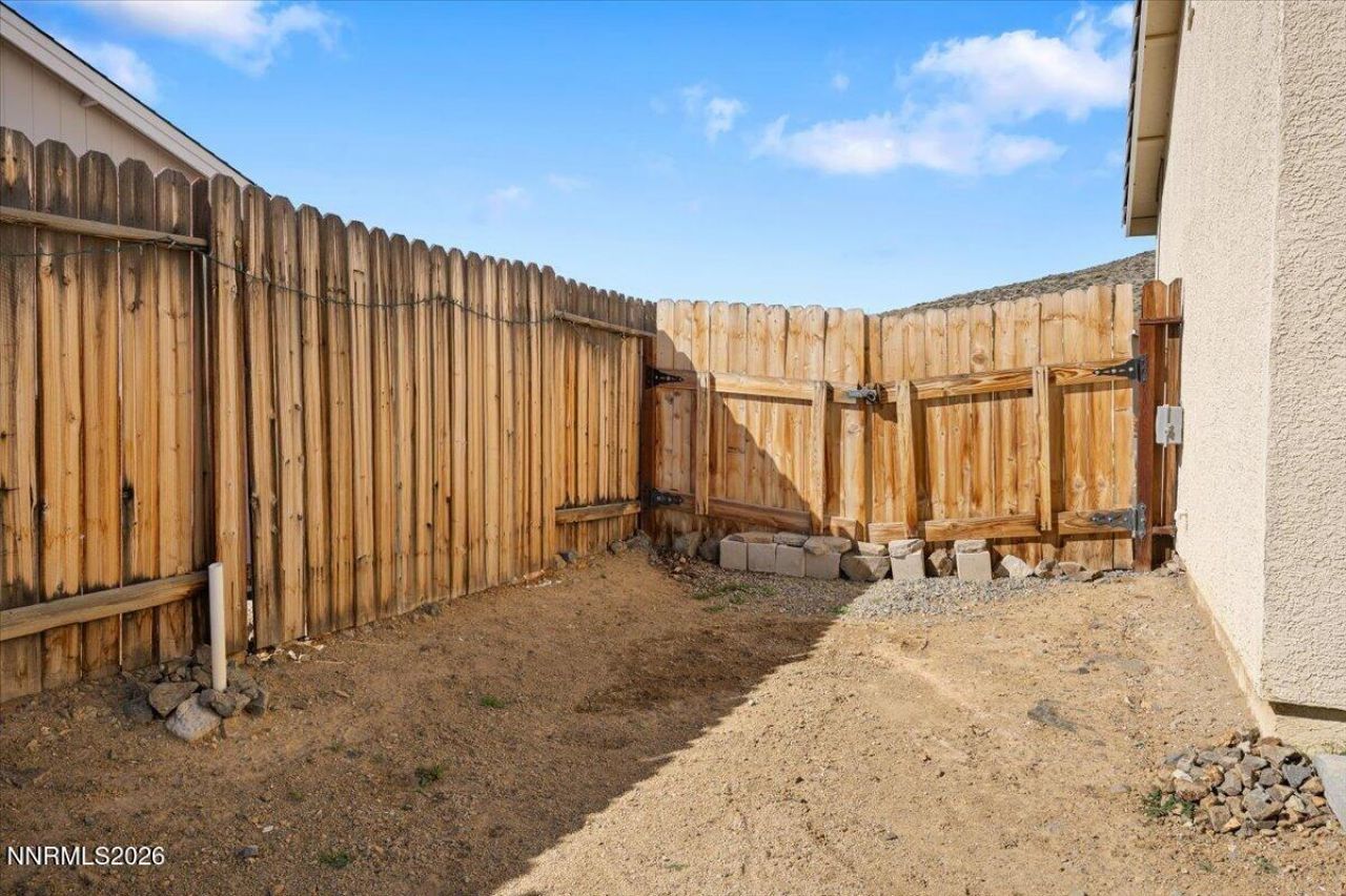 5040 Hitch Road, Reno, NV 89506 Photo