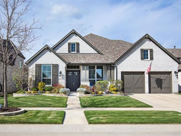 1109 17th Street , Argyle, TX 76226