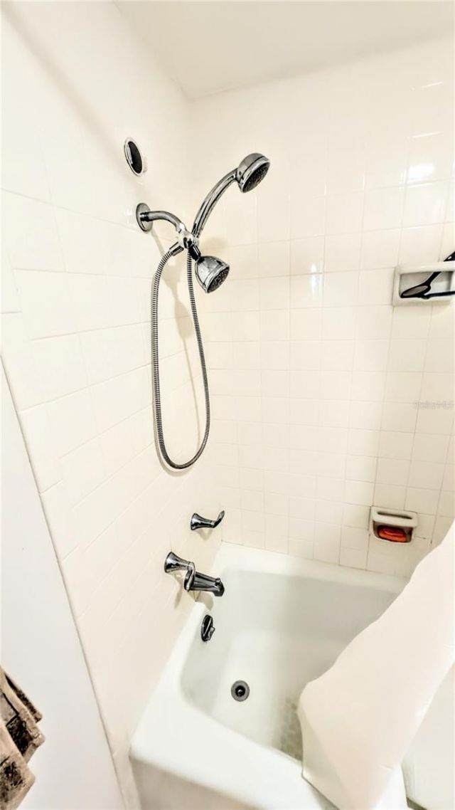 4822 Ocean Boulevard, Unit 5F, Sarasota, FL 34242 Photo