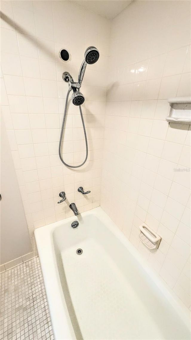 4822 Ocean Boulevard, Unit 5F, Sarasota, FL 34242 Photo