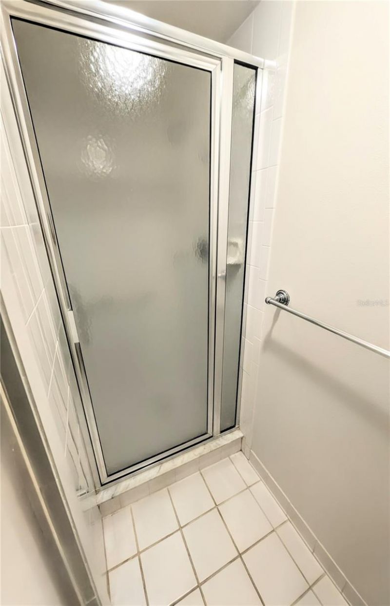 4822 Ocean Boulevard, Unit 5F, Sarasota, FL 34242 Photo