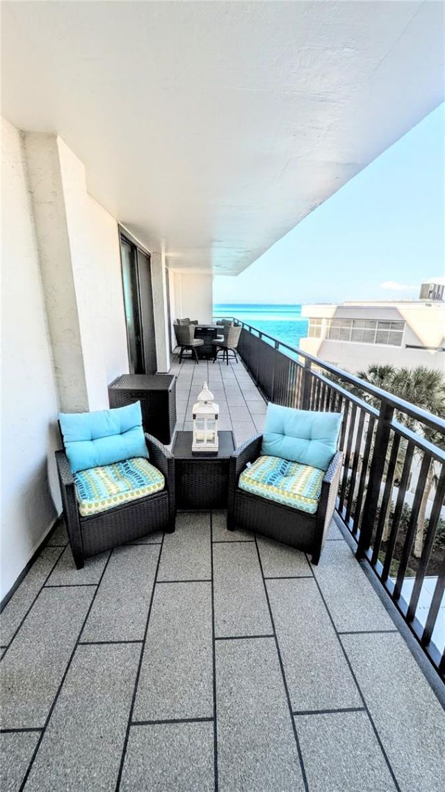 4822 Ocean Boulevard, Unit 5F, Sarasota, FL 34242 Photo