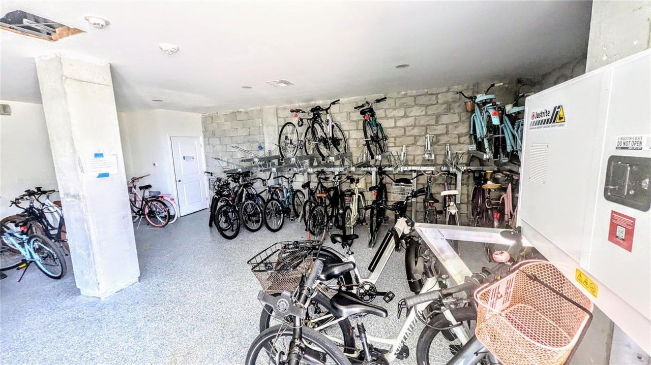 4822 Ocean Boulevard, Unit 5F, Sarasota, FL 34242 Photo