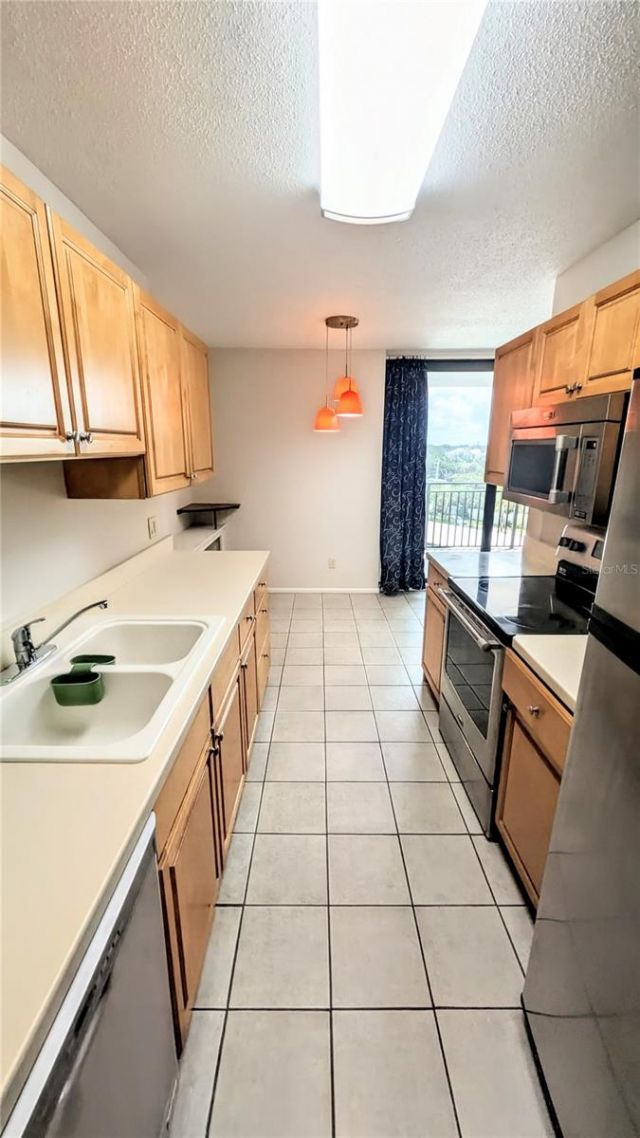 4822 Ocean Boulevard, Unit 5F, Sarasota, FL 34242 Photo
