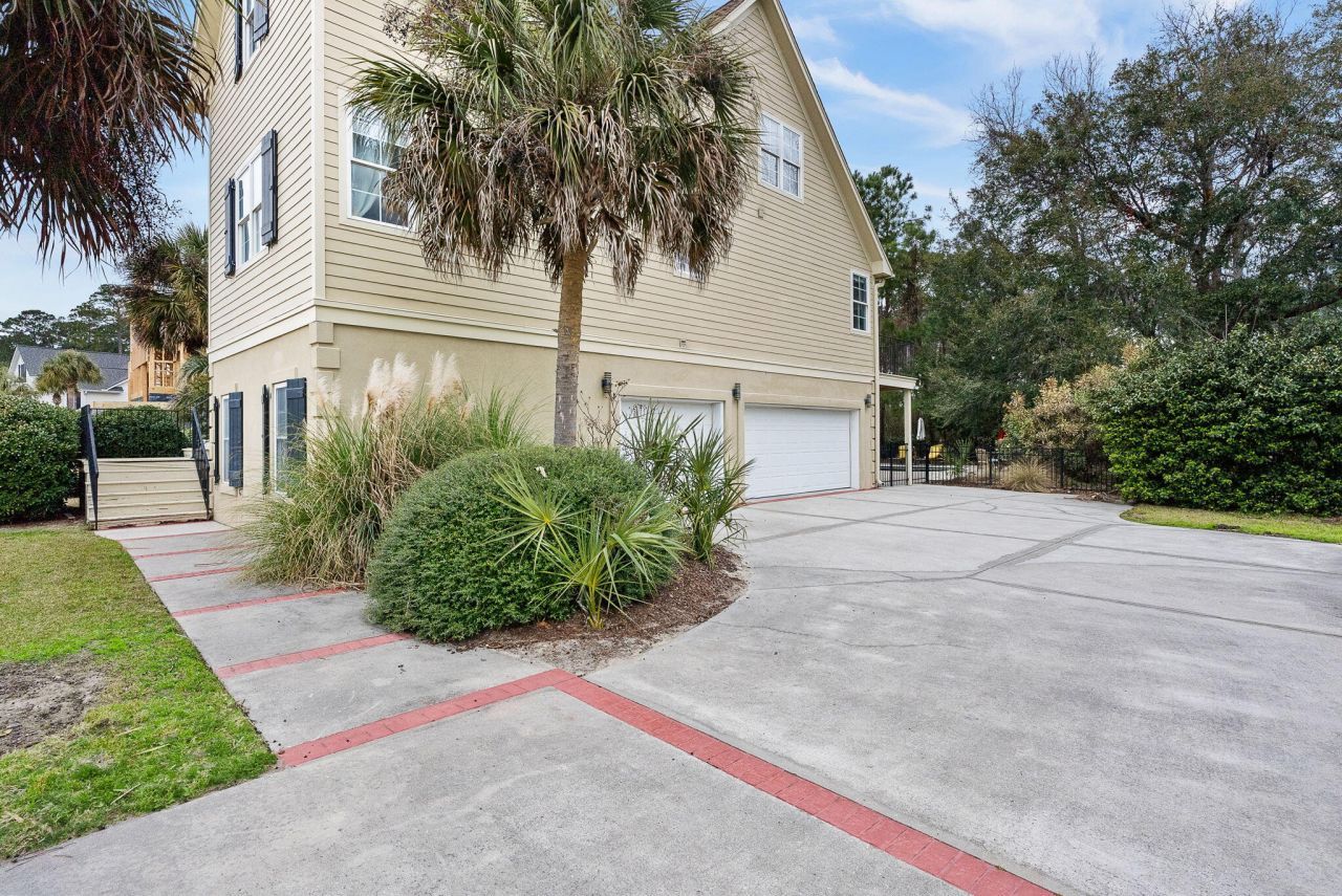 2910 Maritime Forest Drive Photo 4