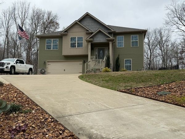 2675 Mockingbird Hill Rd, Palmyra, TN 37142