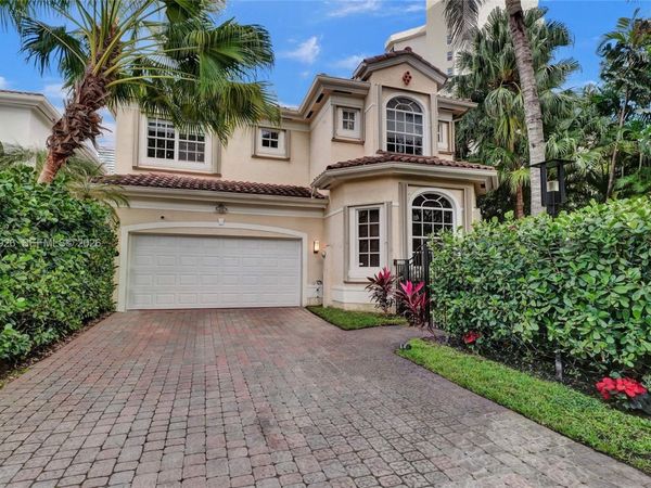 19413 38th Ct, Sunny Isles Beach, FL 33160