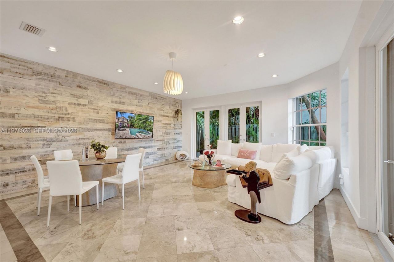 19413 38th Ct, Sunny Isles Beach, FL 33160 Photo