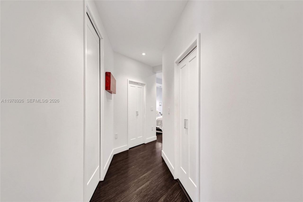 19413 38th Ct, Sunny Isles Beach, FL 33160 Photo