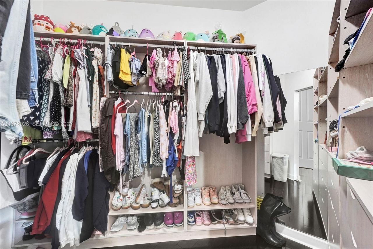 19413 38th Ct, Sunny Isles Beach, FL 33160 Photo