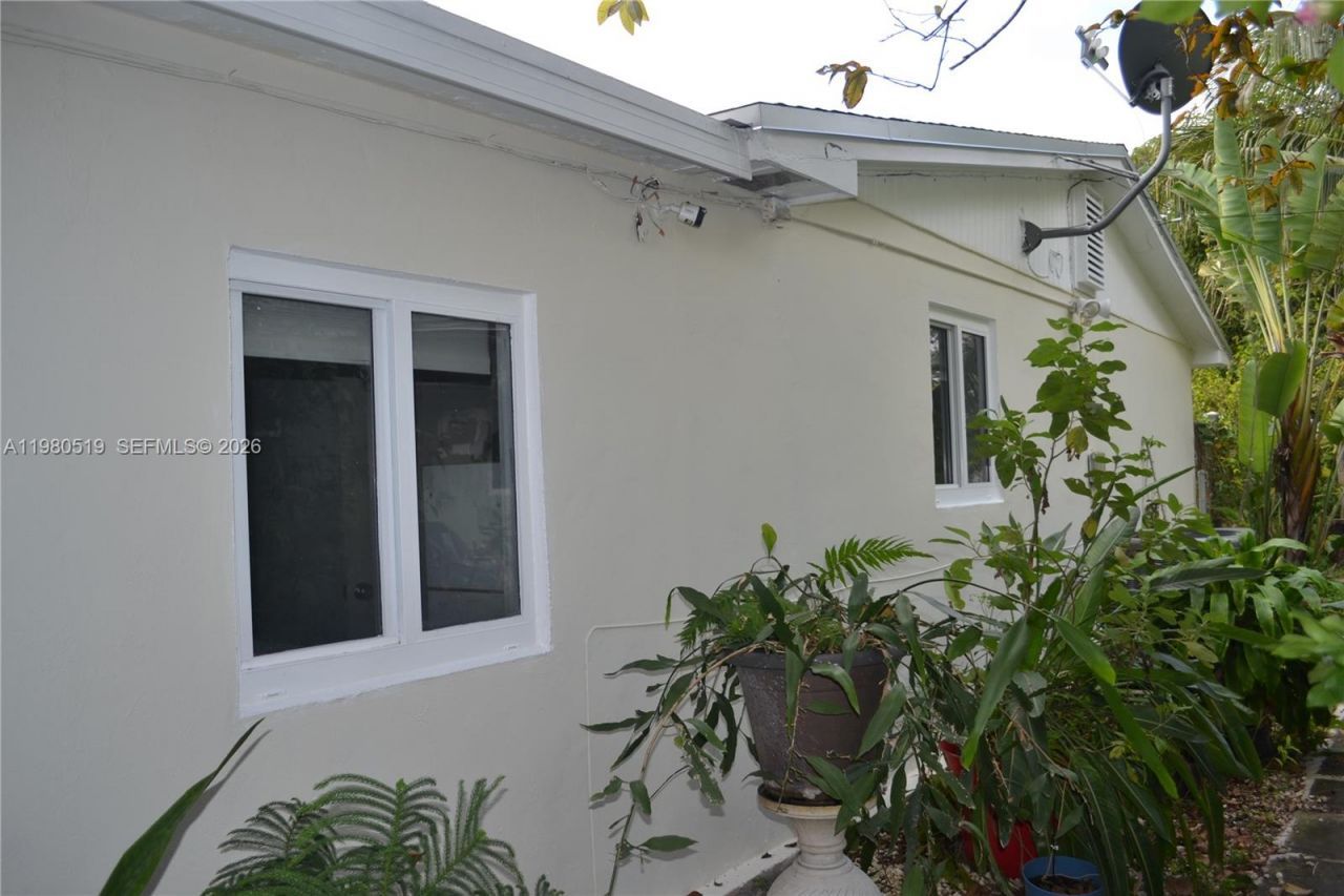 19901 SW 92nd Ave, Cutler Bay, FL 33157 Photo
